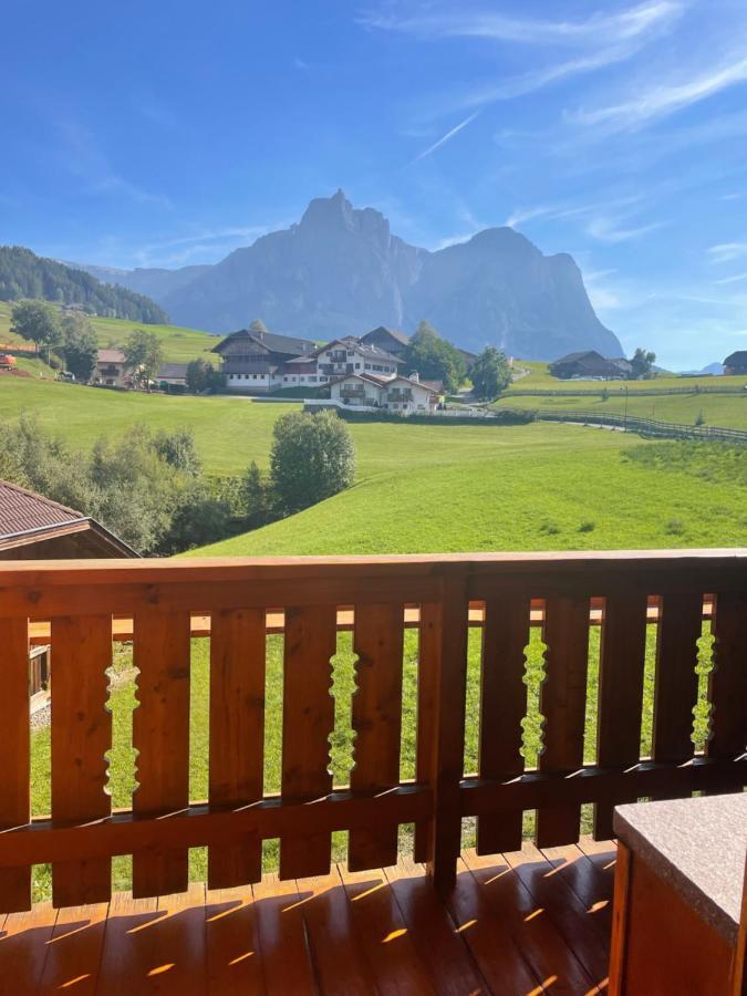 Sciliarguesthouse-Due Piani Parcheggio Privato Kastelruth Buitenkant foto